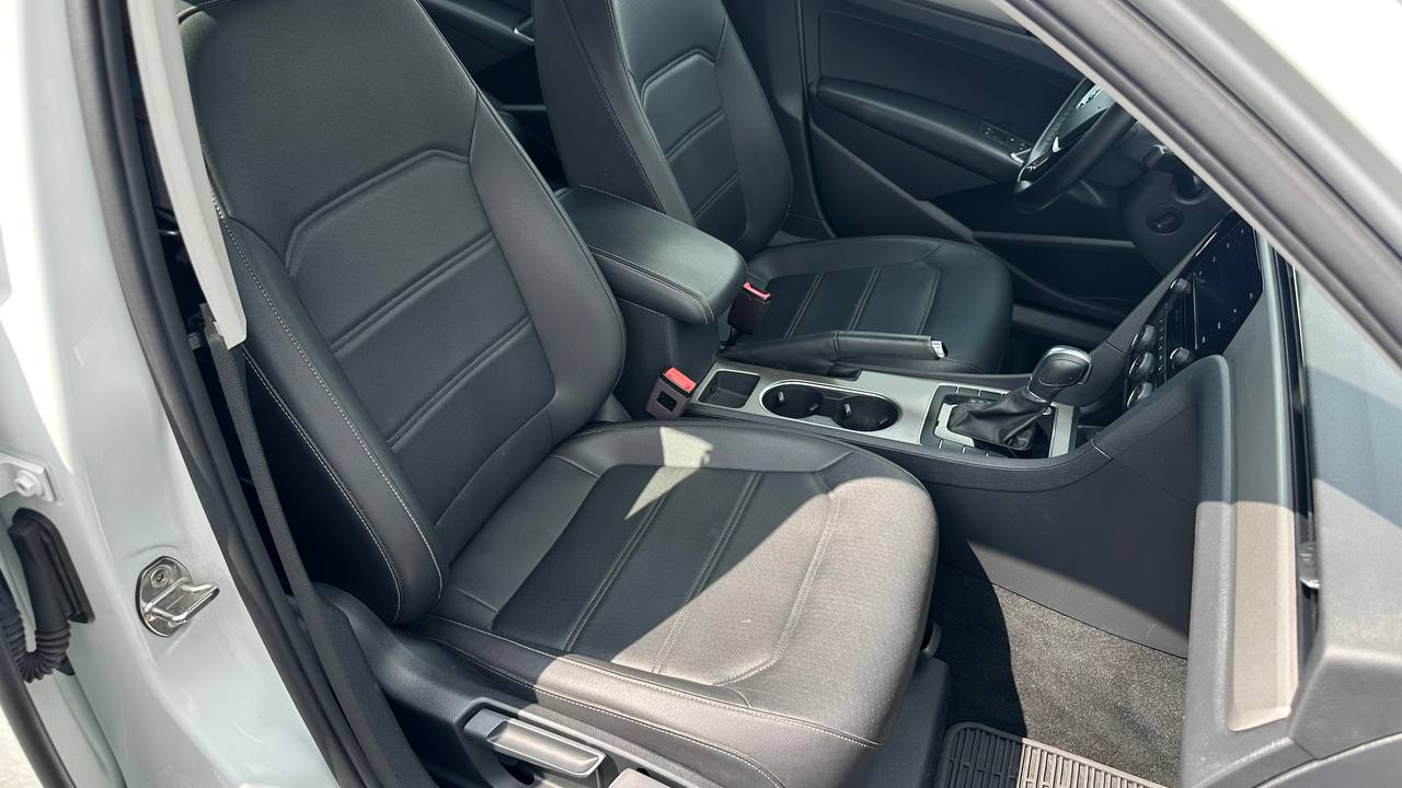 VOLKSWAGEN PASSAT SE 2020