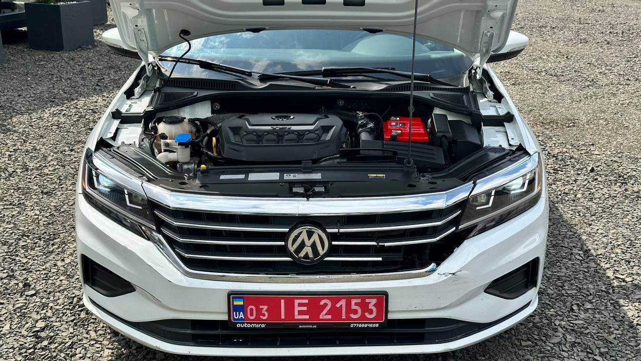 VOLKSWAGEN PASSAT SE 2020
