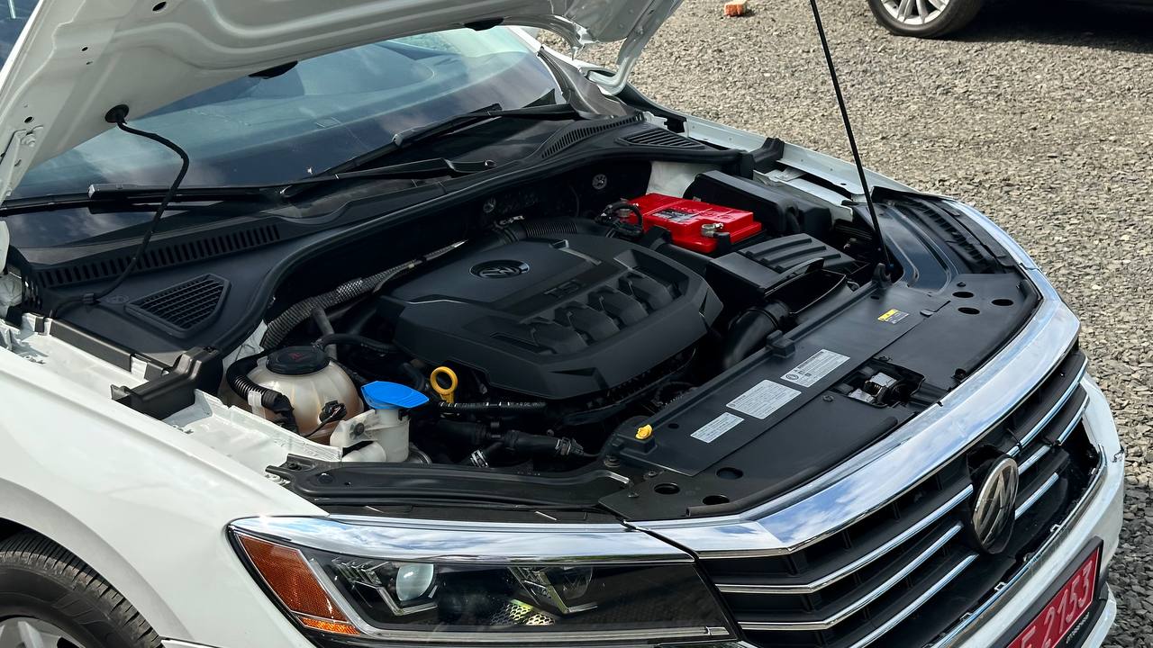VOLKSWAGEN PASSAT SE 2020