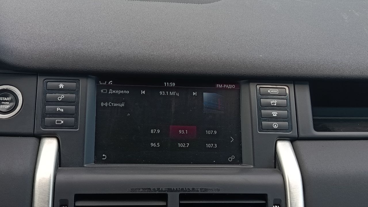 LAND ROVER DISCOVERY SPORT HSE 2015