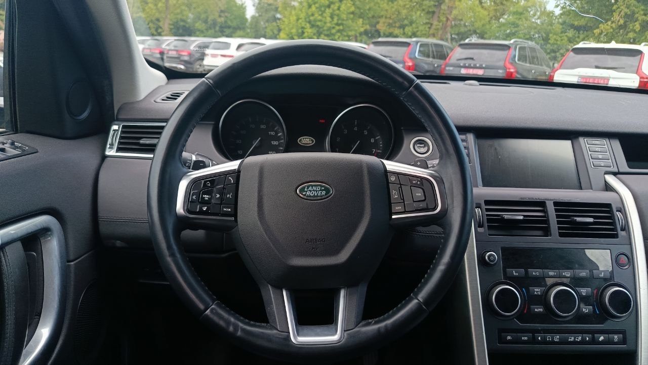 LAND ROVER DISCOVERY SPORT HSE 2015