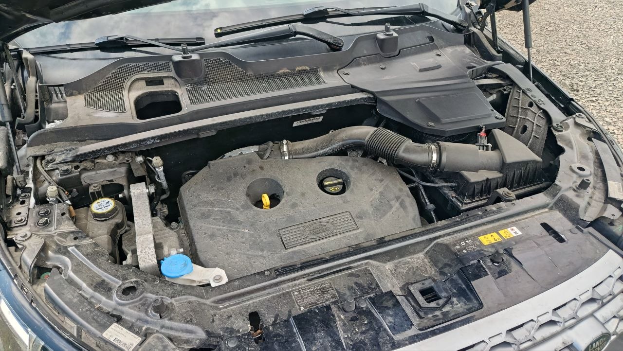 LAND ROVER DISCOVERY SPORT HSE 2015