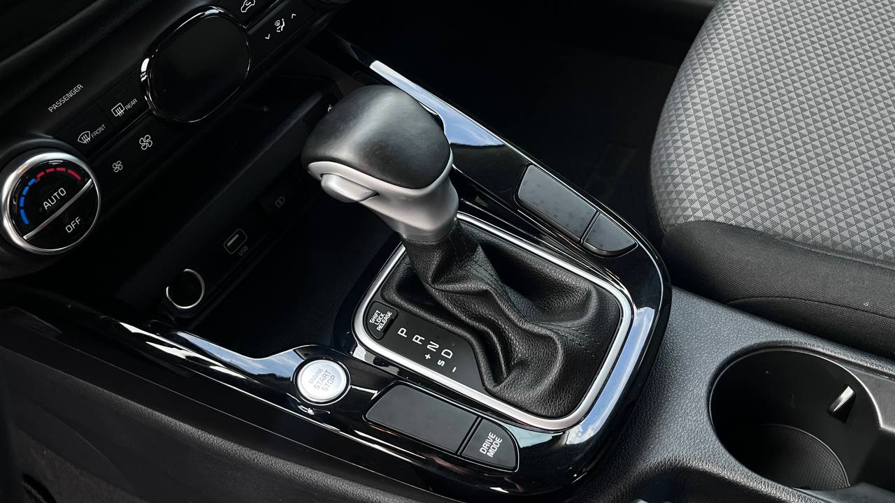 KIA SOUL LX  2021