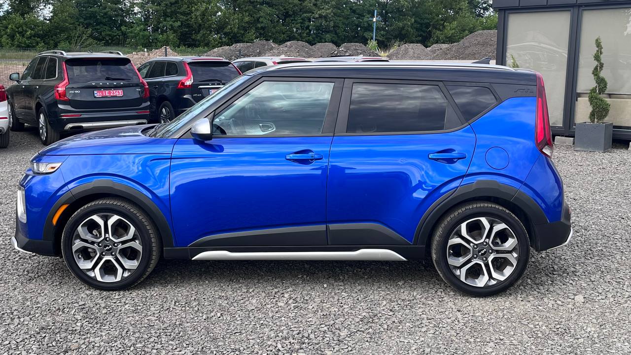 KIA SOUL LX  2021
