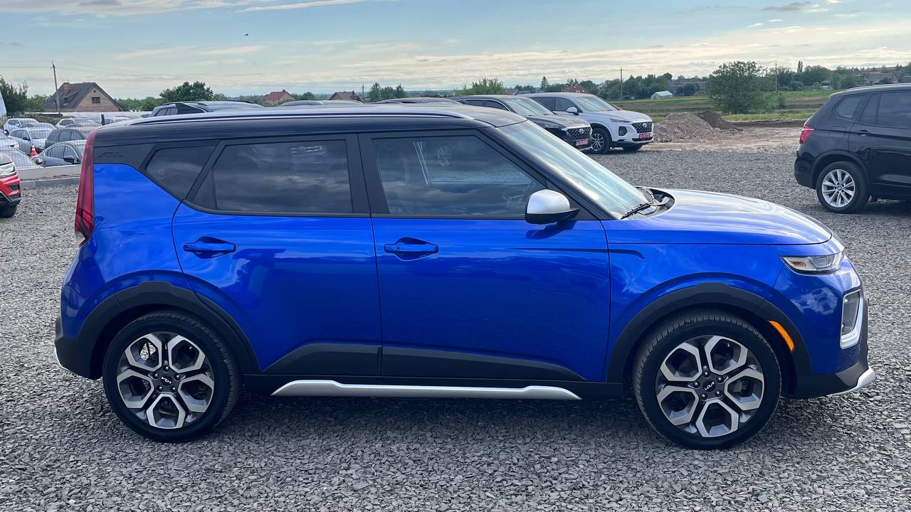 KIA SOUL LX  2021