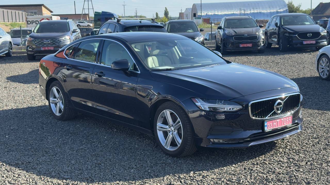 VOLVO S90 T5 MOMENTUM 2016