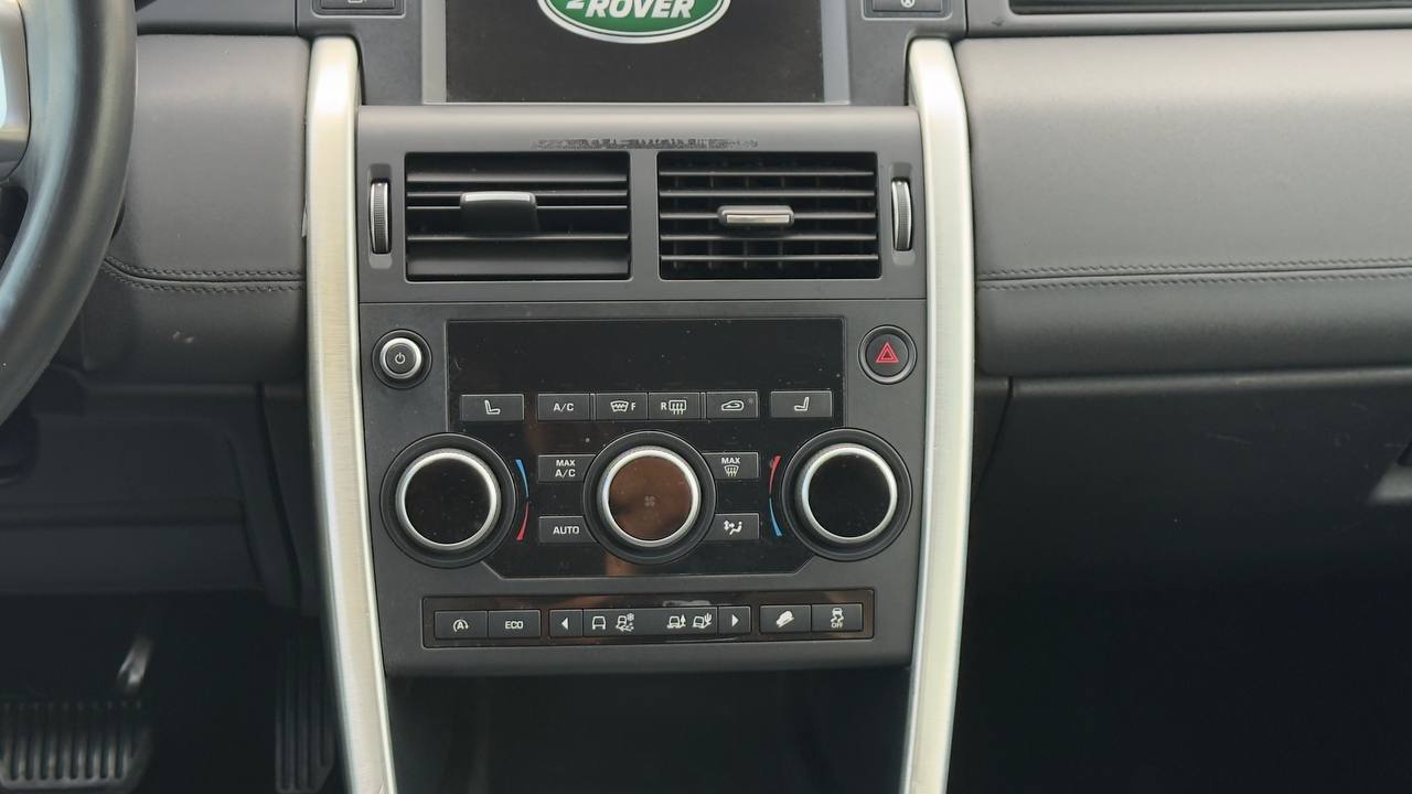 LAND ROVER DISCOVERY SPORT HSE 2015