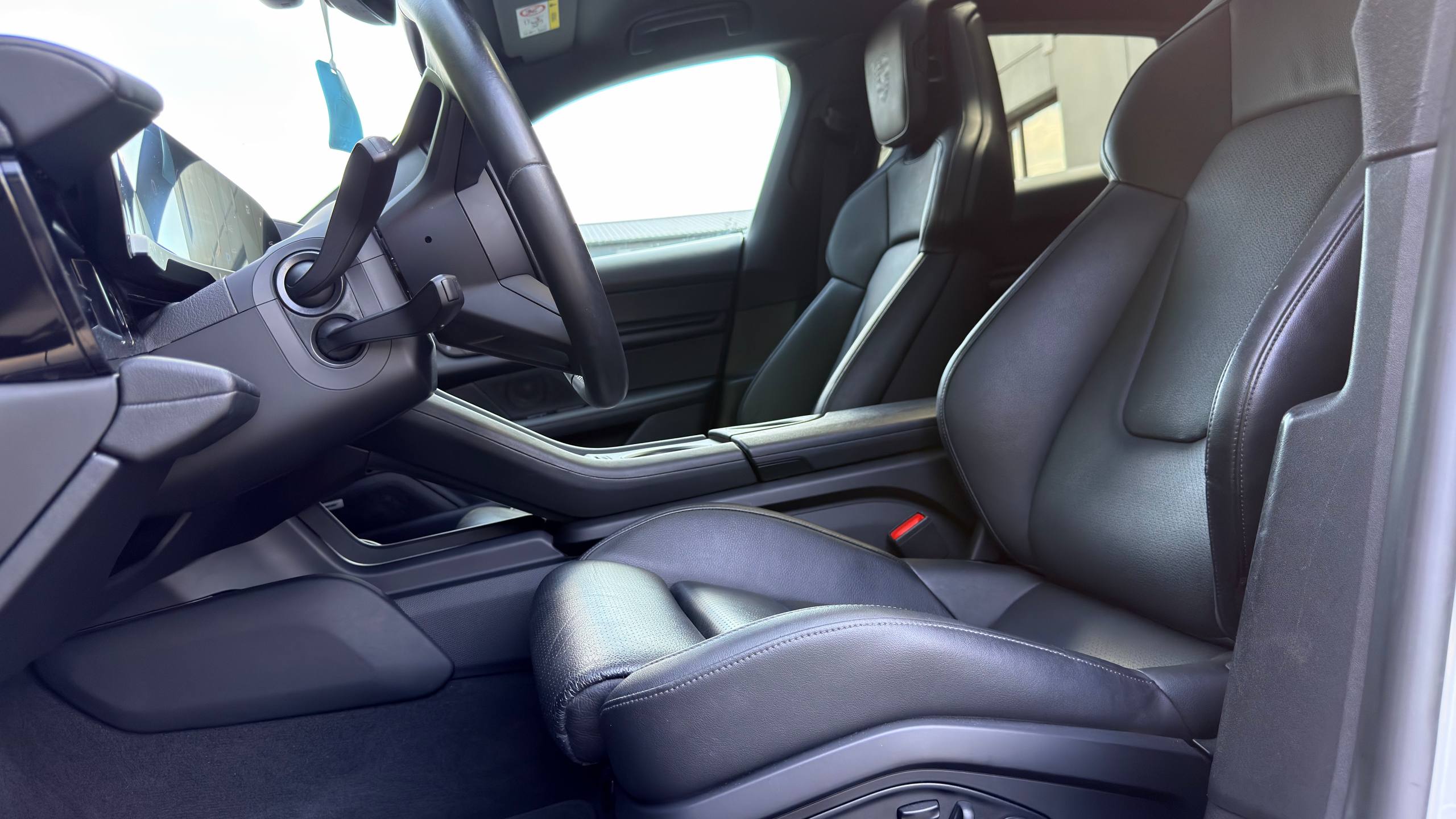 PORSCHE TAYCAN CROSS TURISMО
