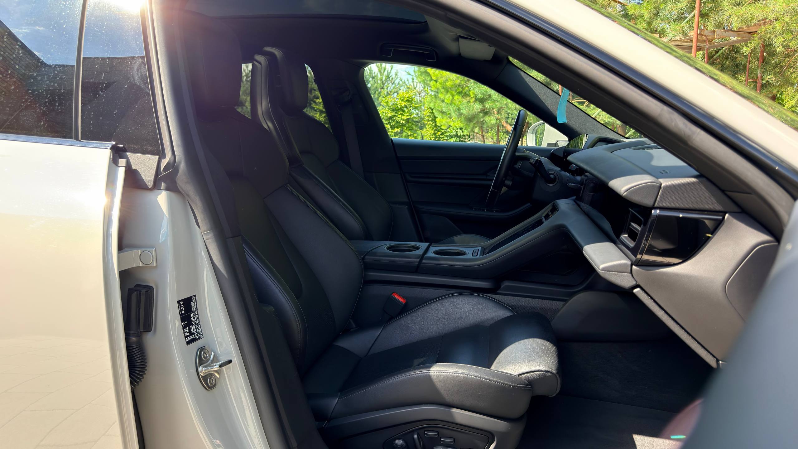 PORSCHE TAYCAN CROSS TURISMО
