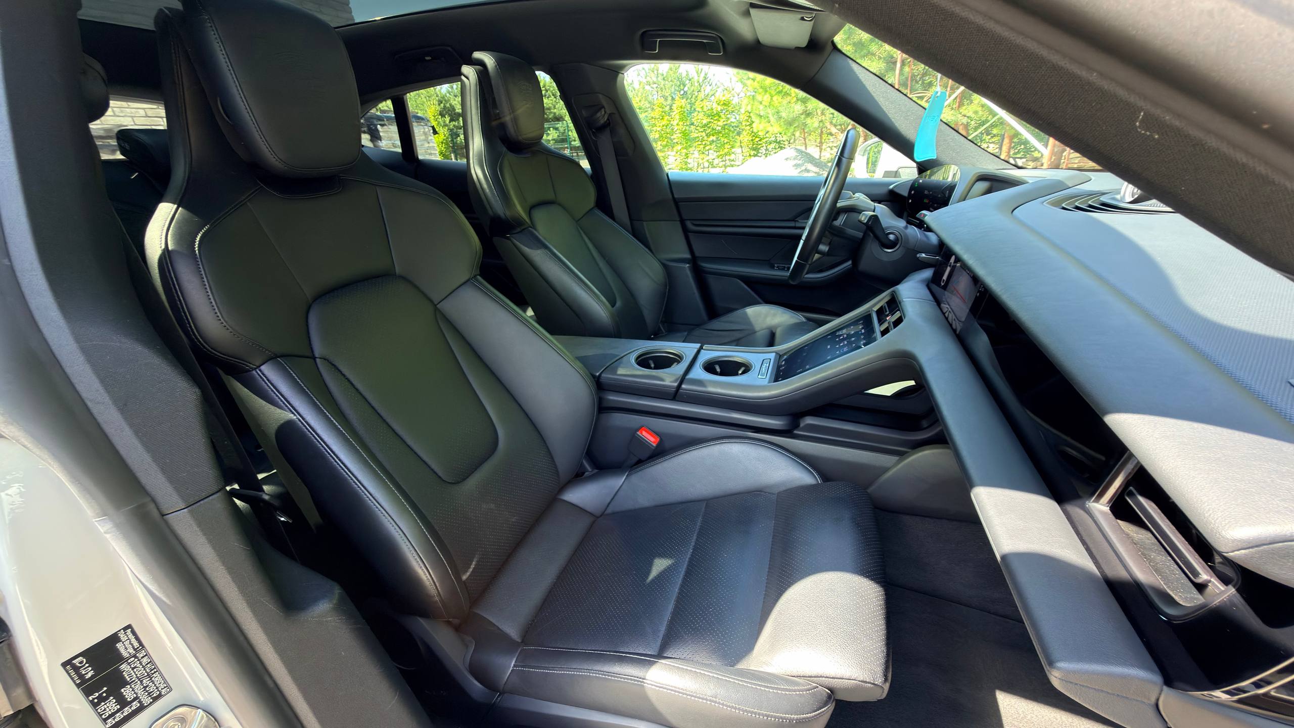 PORSCHE TAYCAN CROSS TURISMО