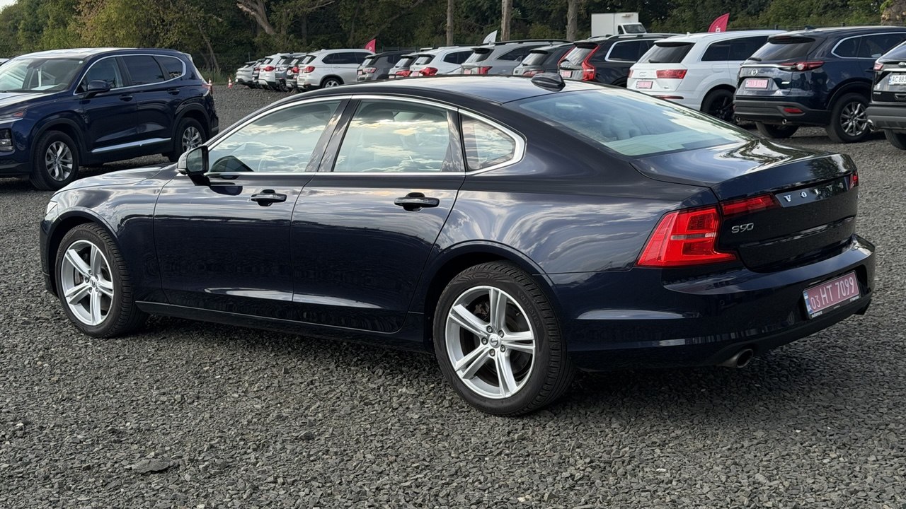 VOLVO S90 T5 MOMENTUM 2016