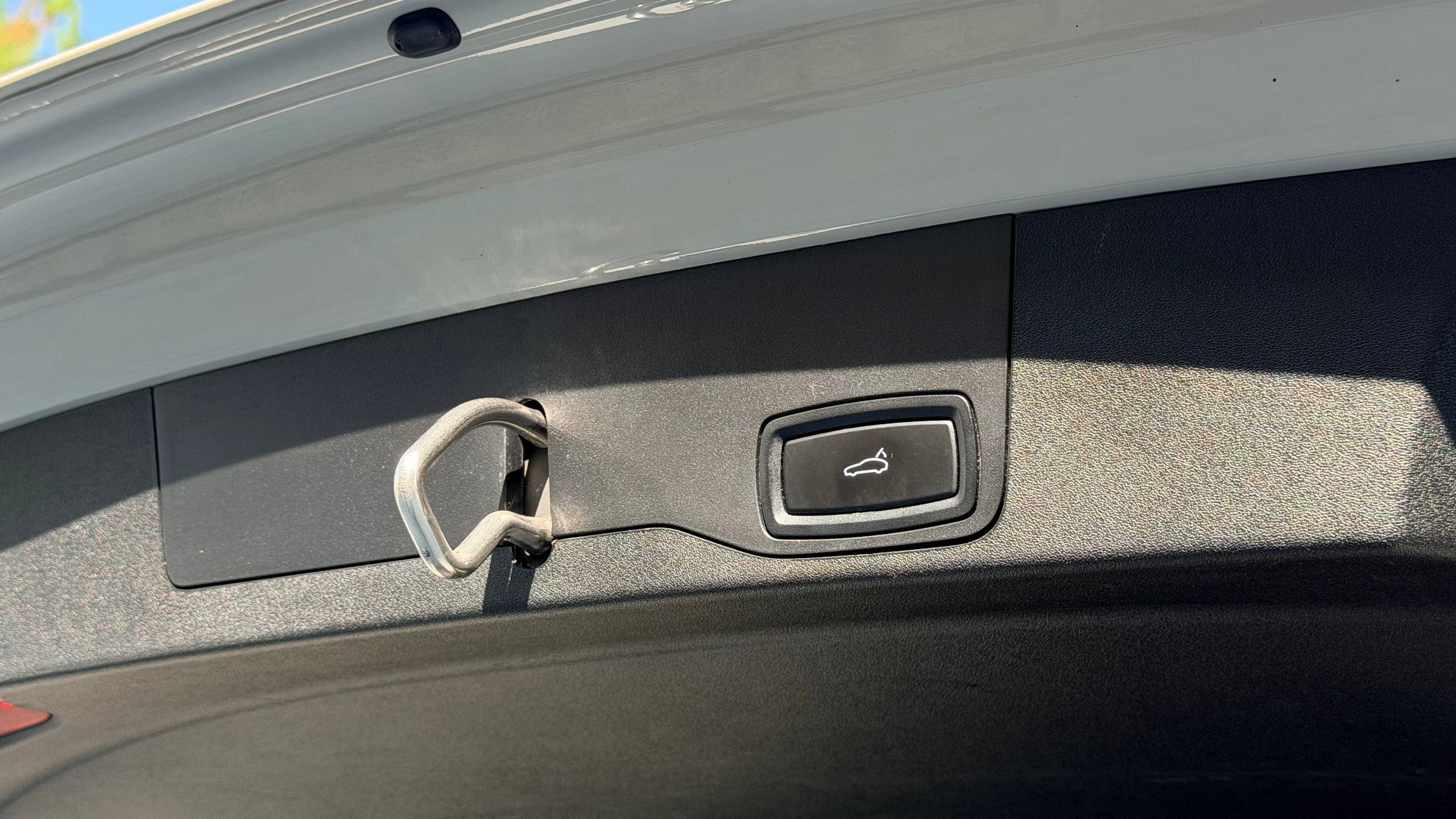 PORSCHE TAYCAN CROSS TURISMО