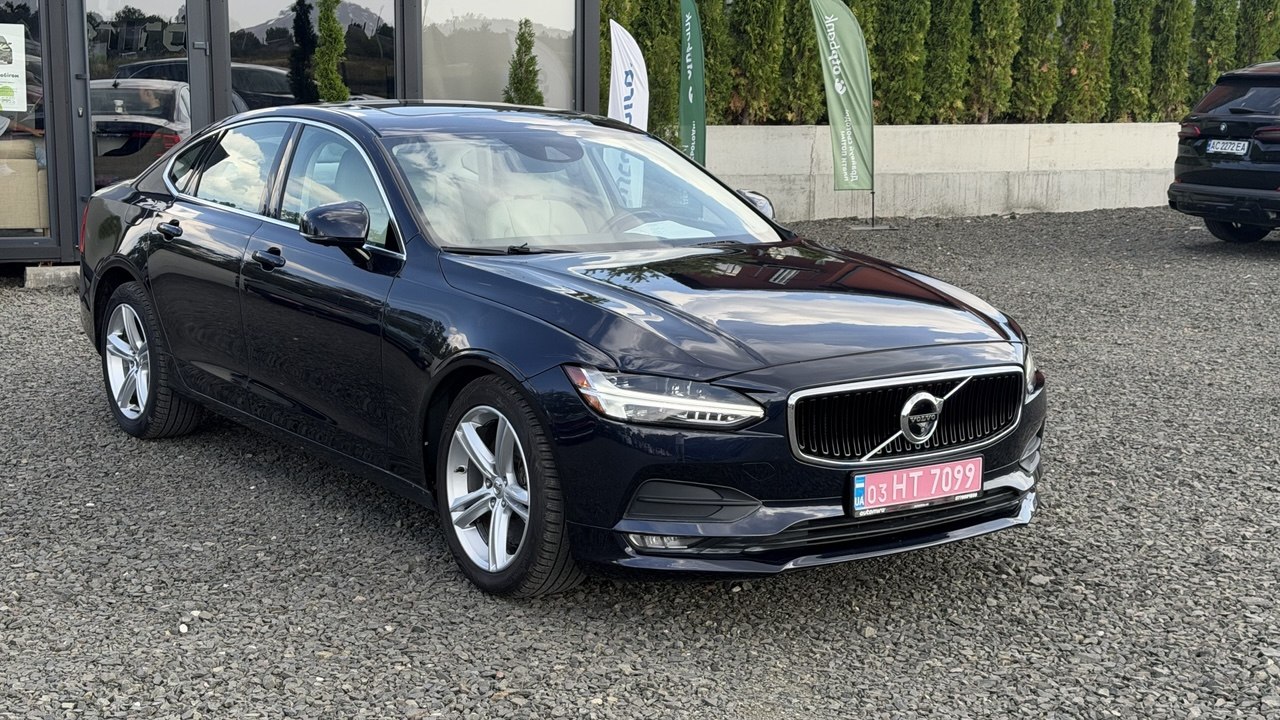 VOLVO S90 T5 MOMENTUM 2016