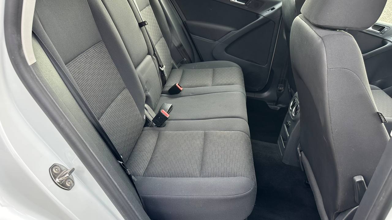VOLKSWAGEN TIGUAN S 2014