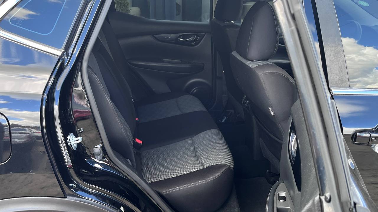 NISSAN ROGUE SPORT SV 2017