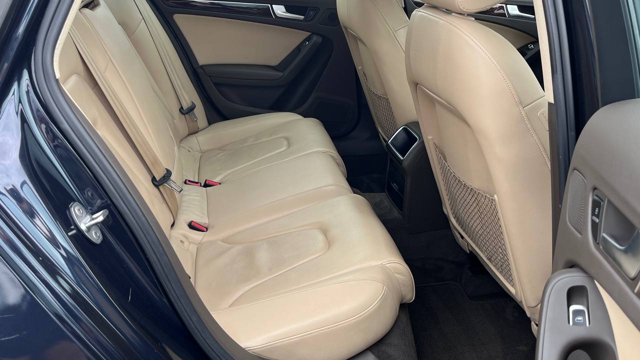 AUDI A4 PREMIUM 2012