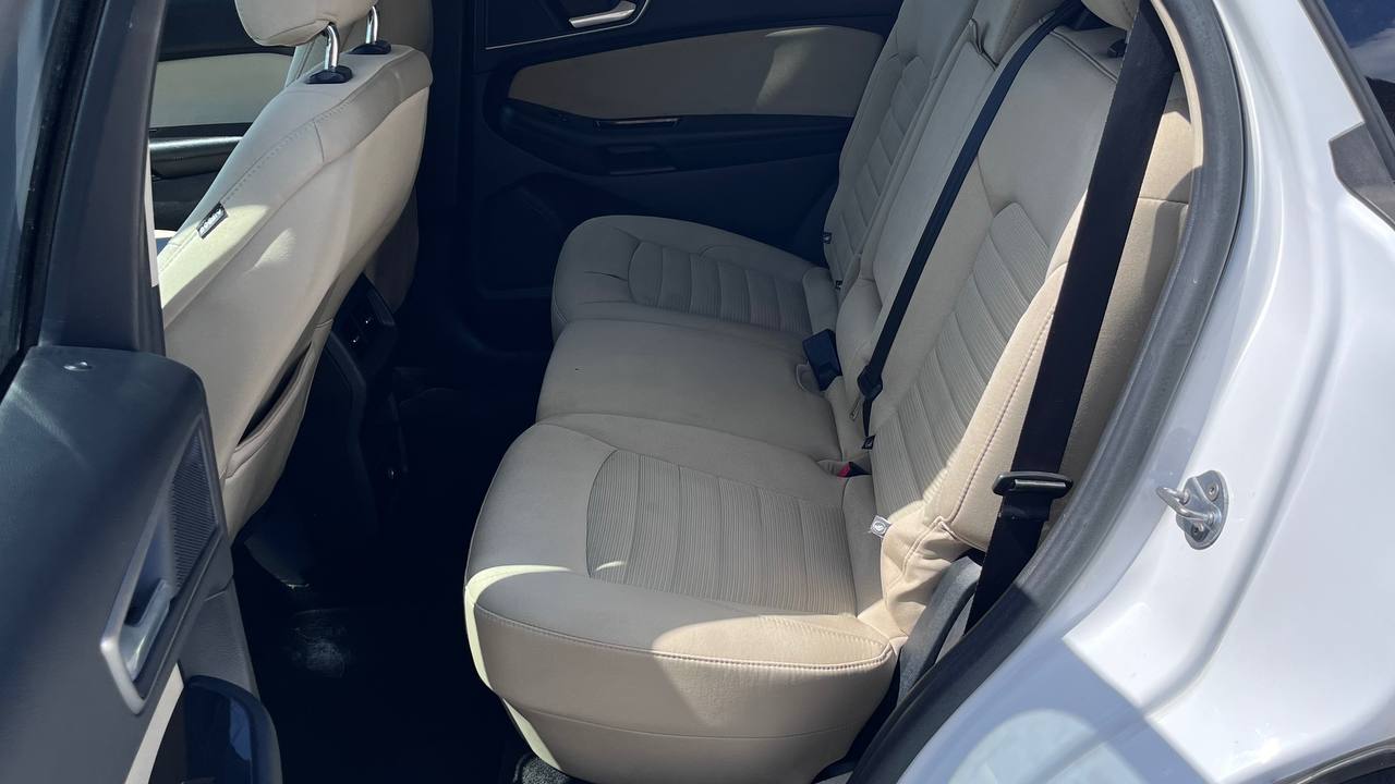 FORD EDGE SEL 2017