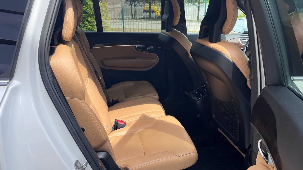 VOLVO XC90 T6 MOMENTUM 2015