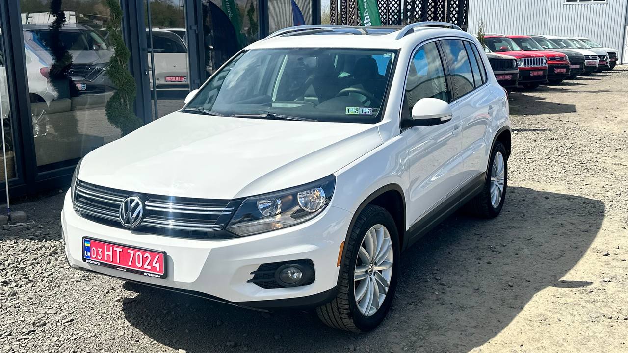 VOLKSWAGEN TIGUAN S 2012
