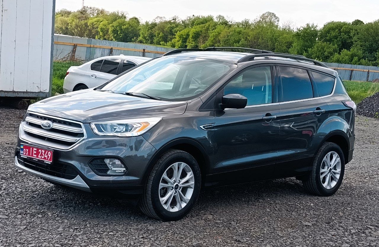 FORD ESCAPE SE 2016