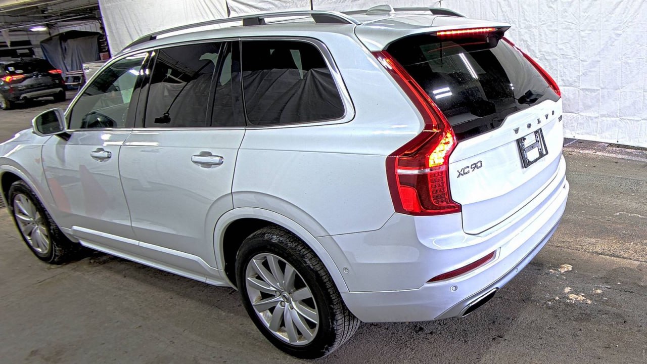 VOLVO XC90 T6 MOMENTUM 2016