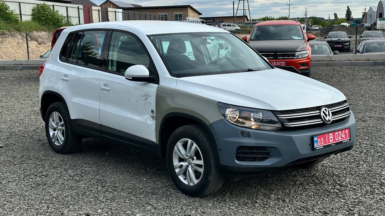 VOLKSWAGEN TIGUAN S 2014