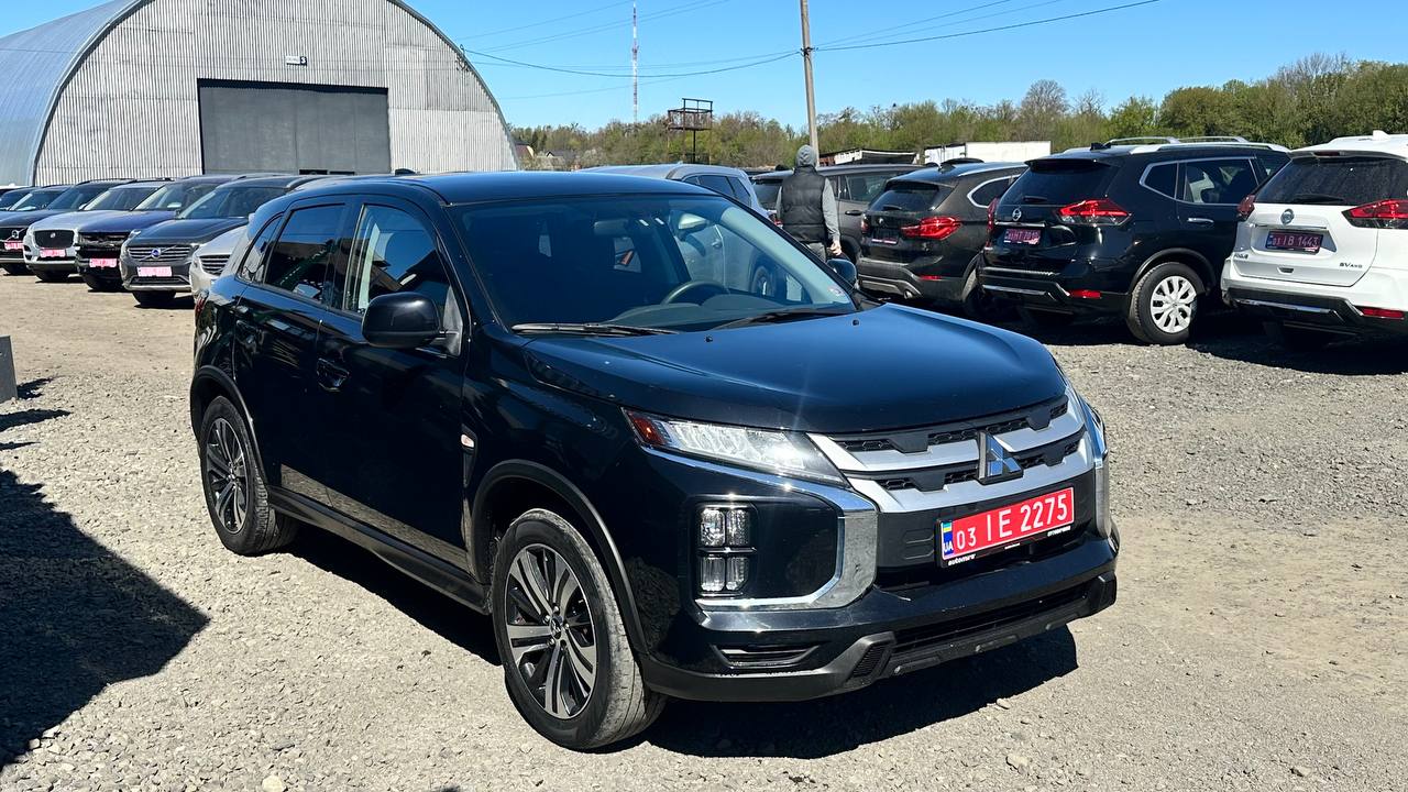 MITSUBISHI OUTLANDER SPORT ES 2019
