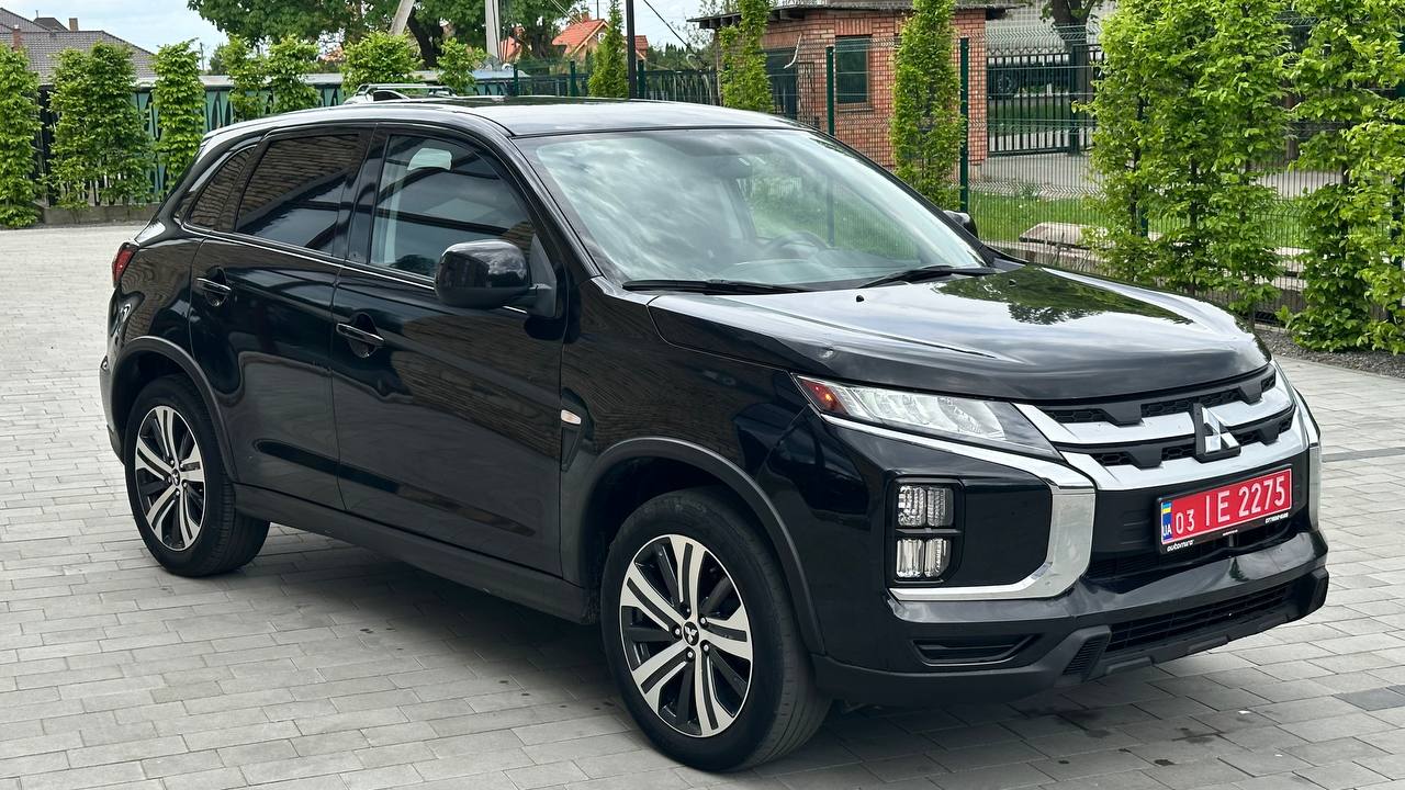 MITSUBISHI OUTLANDER SPORT ES 2019