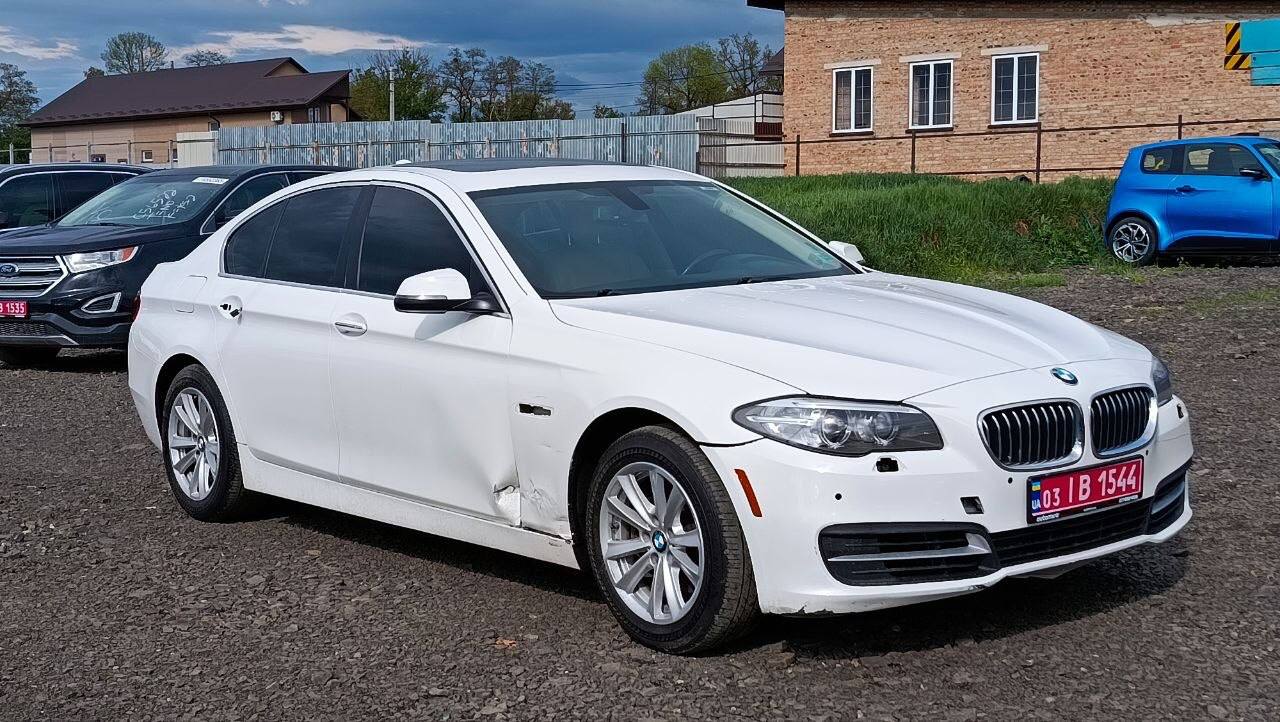 BMW 528 XI 2013