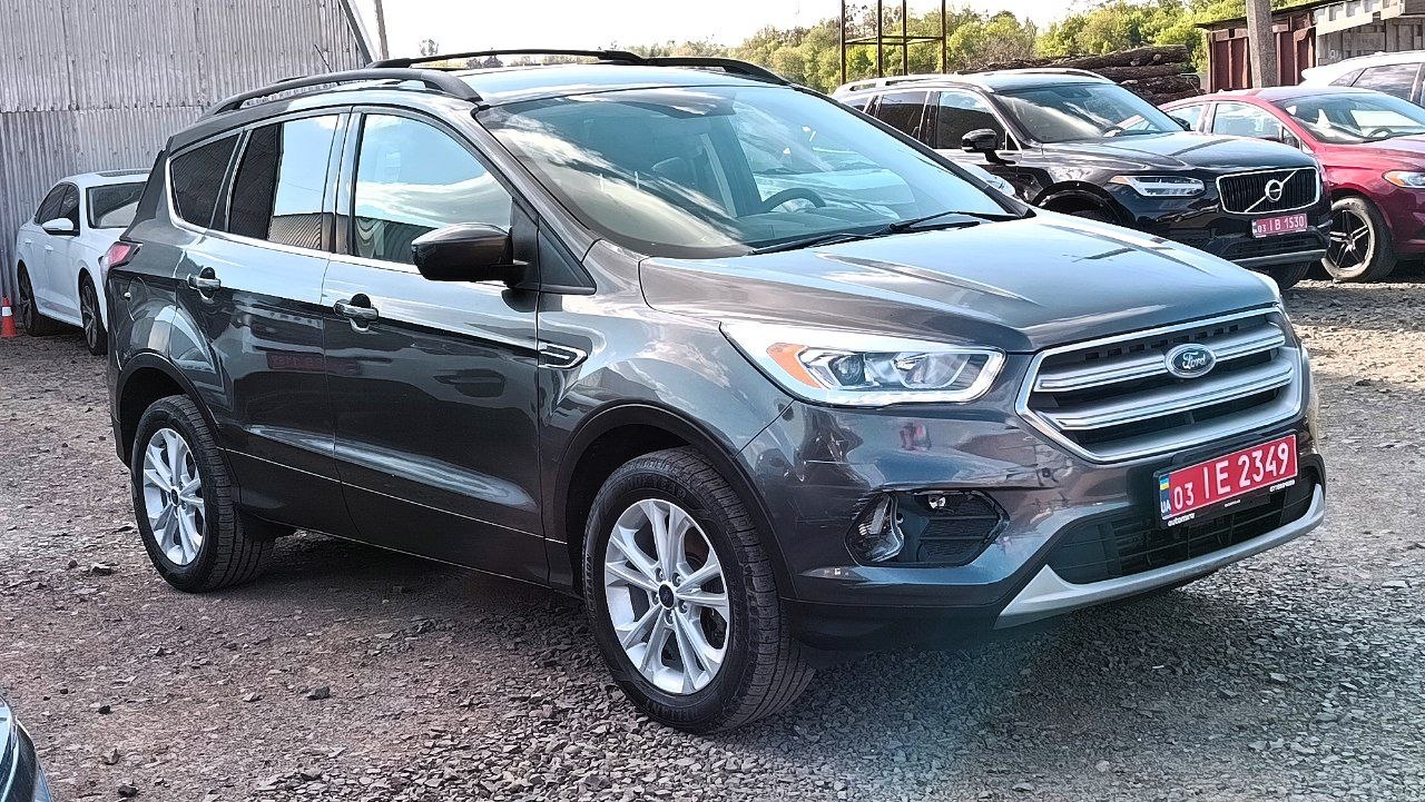 FORD ESCAPE SE 2016