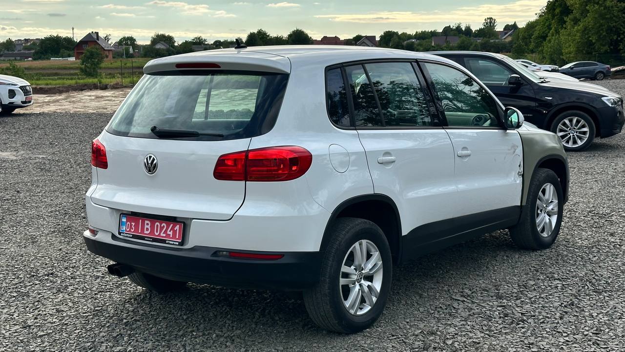 VOLKSWAGEN TIGUAN S 2014