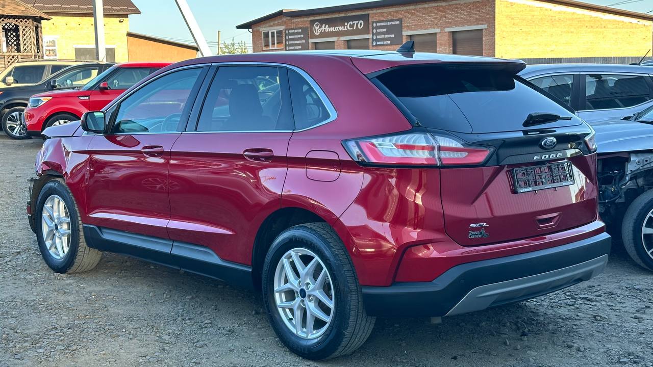FORD EDGE SEL 2021