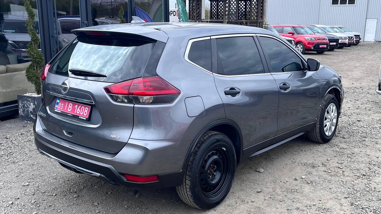 NISSAN ROGUE S 2017