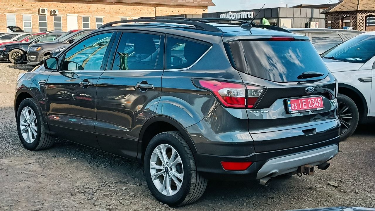 FORD ESCAPE SE 2016