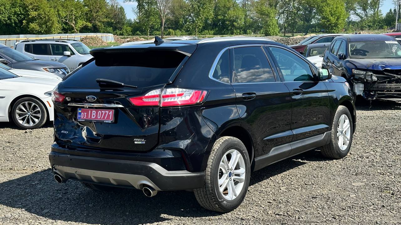 FORD EDGE SEL 2019