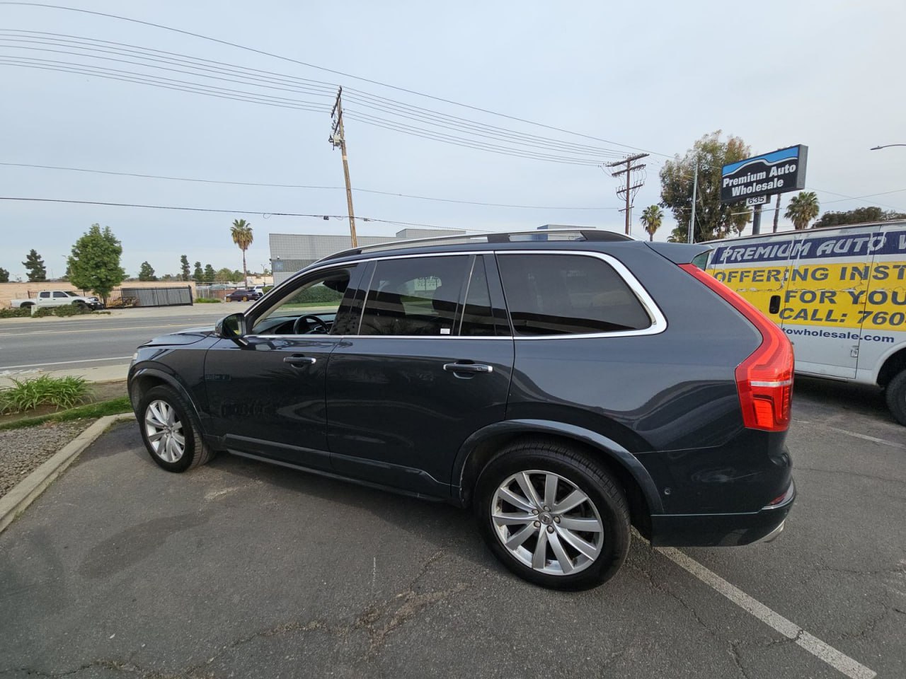 VOLVO XC90 T6 MOMENTUM 2016