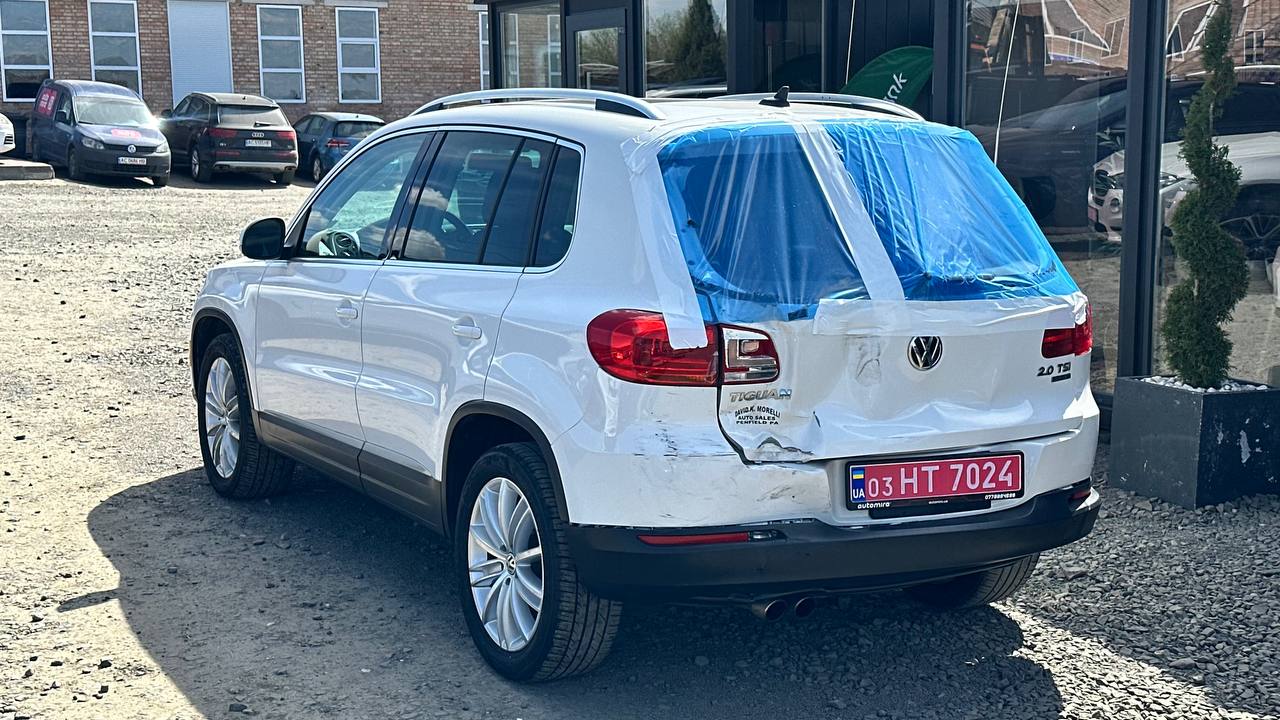 VOLKSWAGEN TIGUAN S 2012