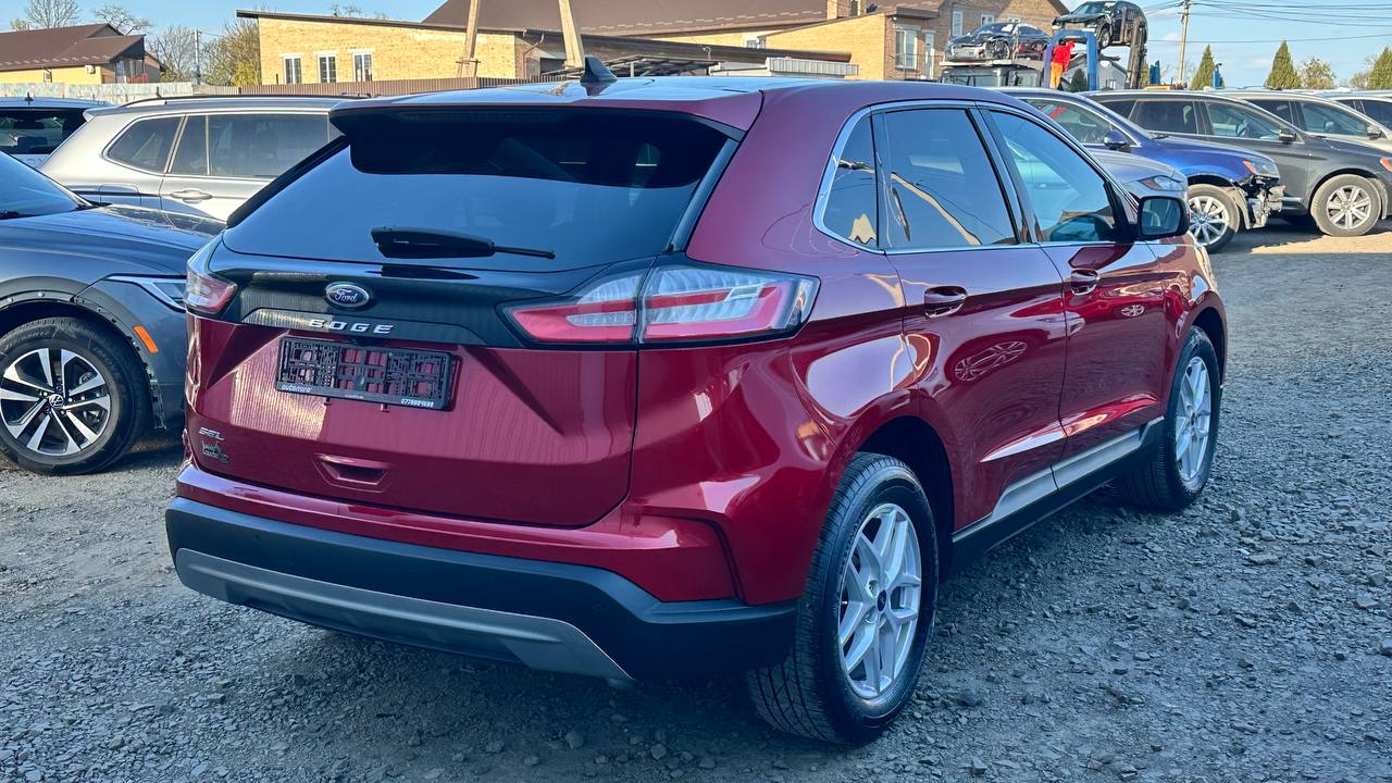 FORD EDGE SEL 2021