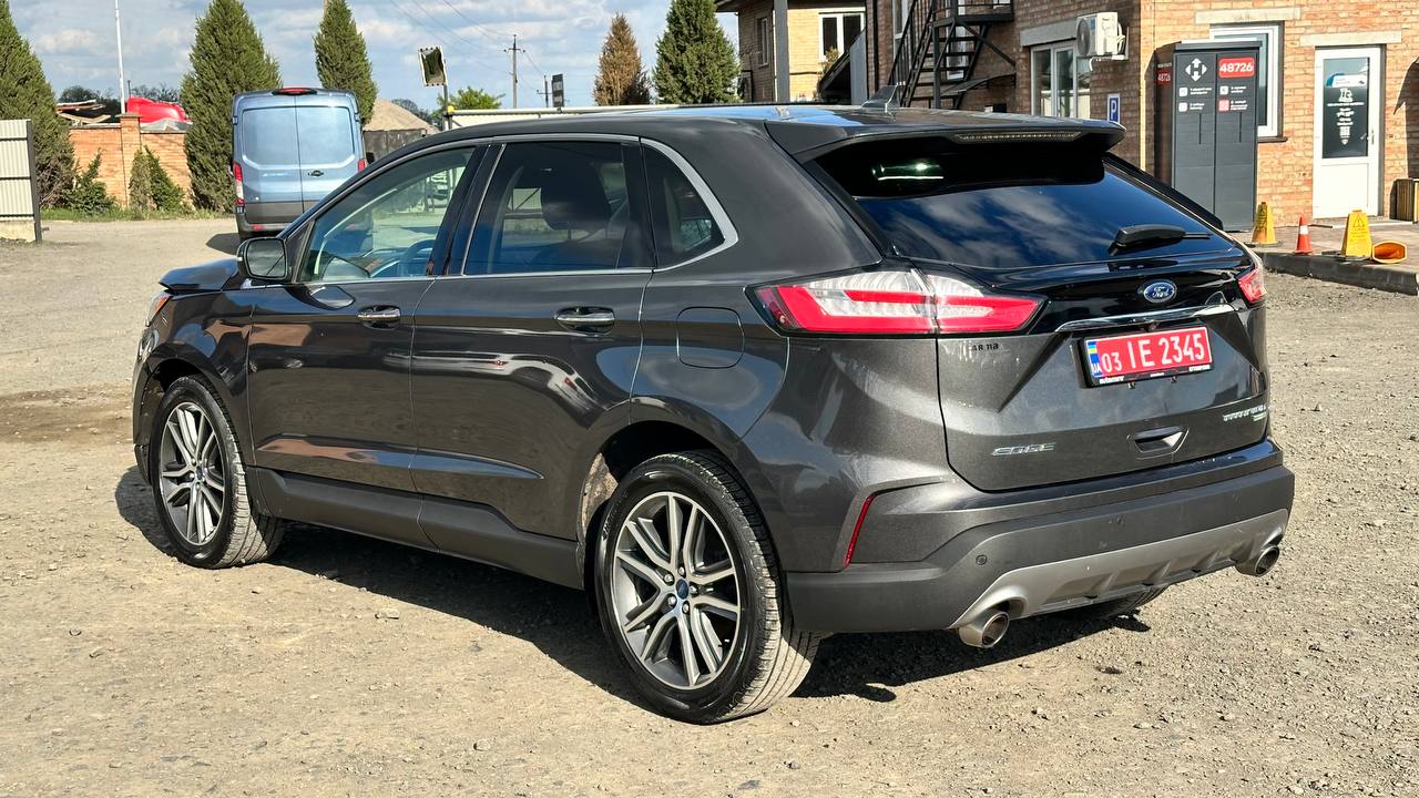 FORD EDGE TITANIUM 2019