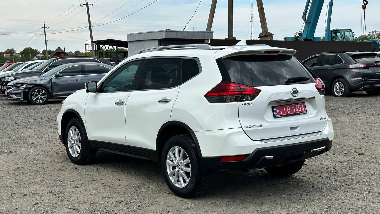 NISSAN ROGUE SV 2017