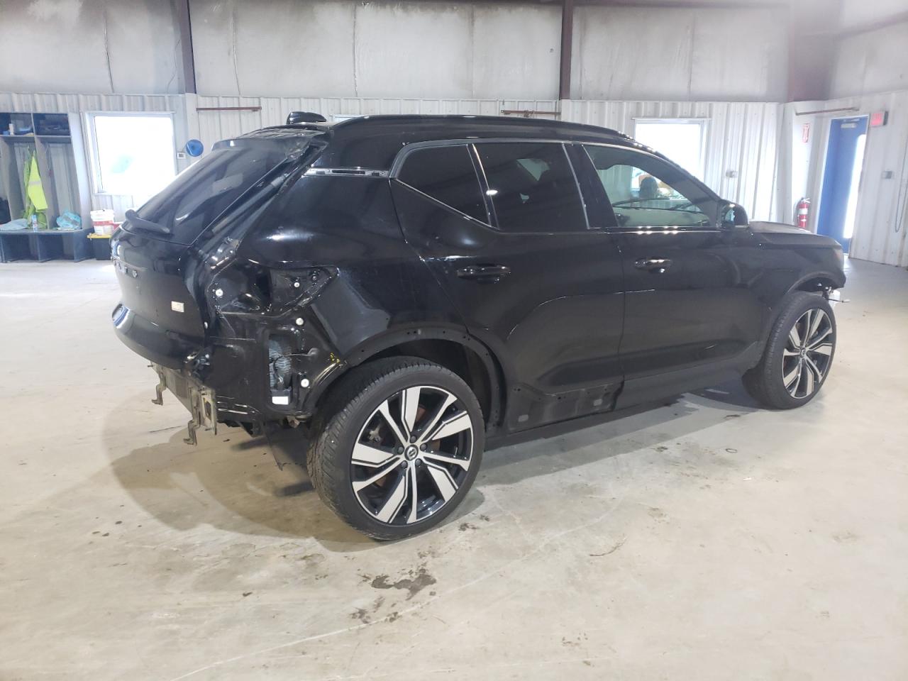 VOLVO XC40 RECHARGE 2021