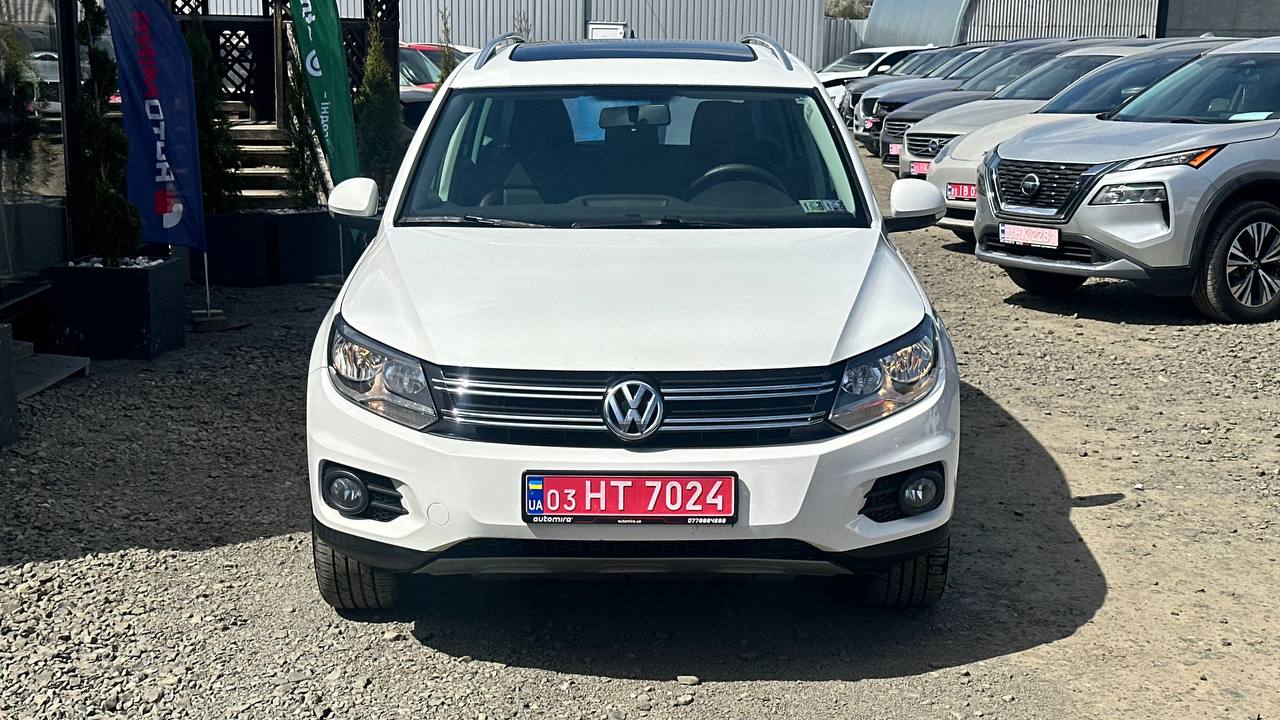 VOLKSWAGEN TIGUAN S 2012