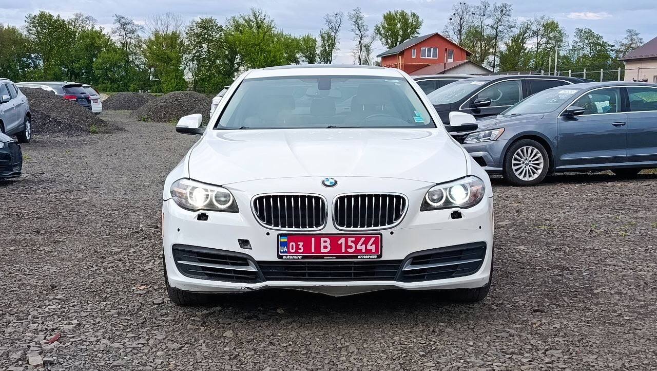 BMW 528 XI 2013