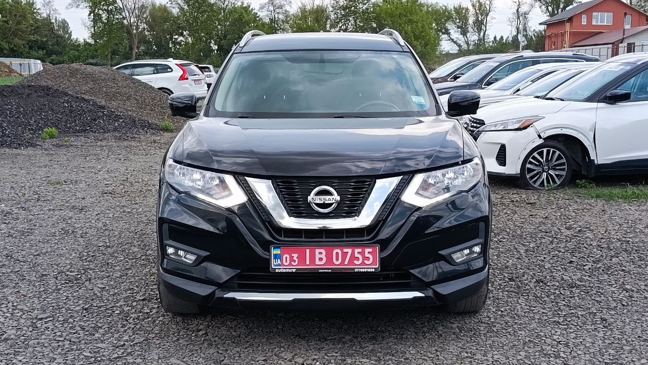 NISSAN ROGUE SV 2017