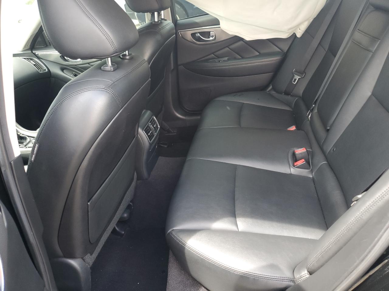 INFINITI Q50 BASE 2017