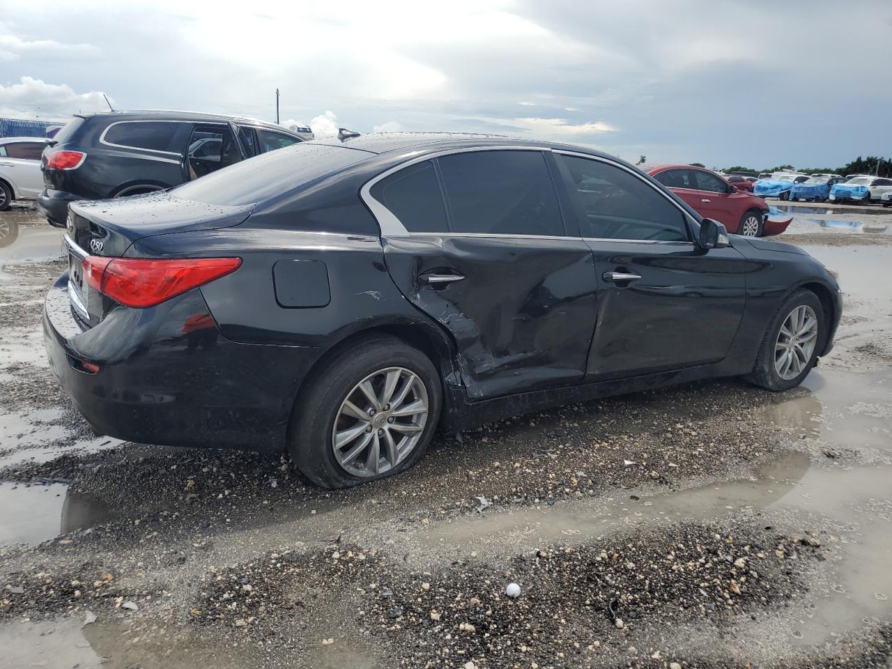 INFINITI Q50 BASE 2017