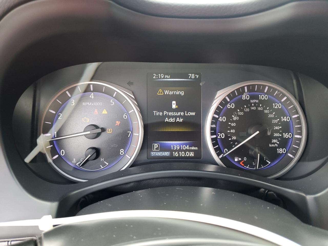 INFINITI Q50 BASE 2017