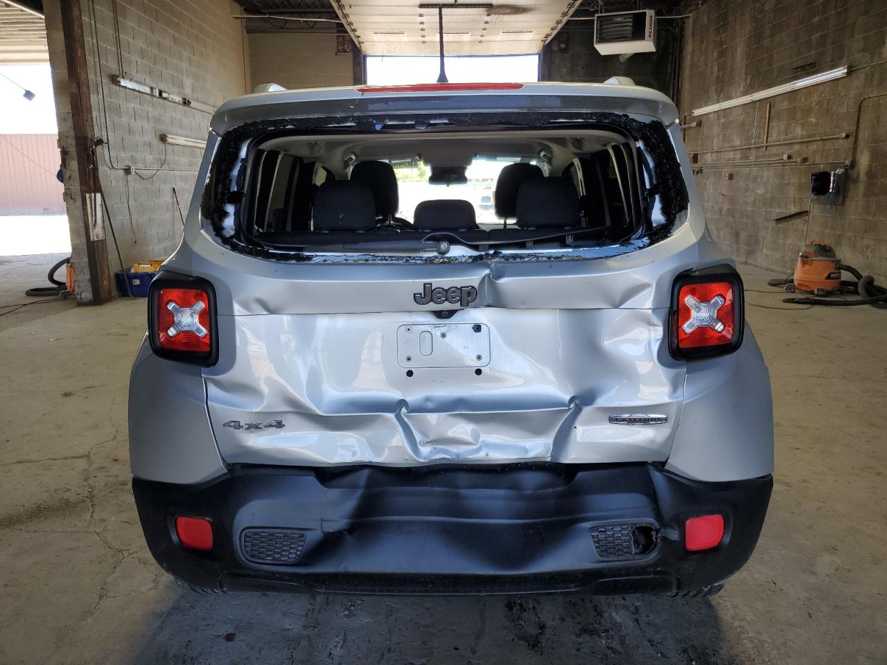 JEEP RENEGADE LATITUDE 2016
