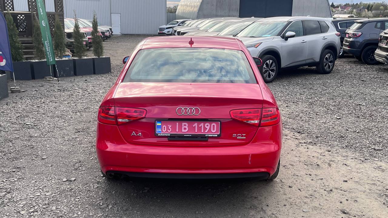 AUDI A4 PREMIUM 2012