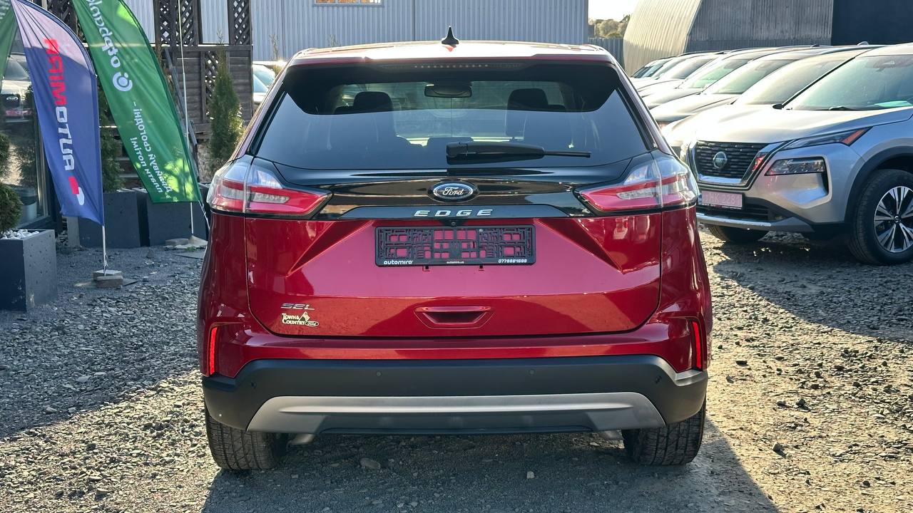 FORD EDGE SEL 2021
